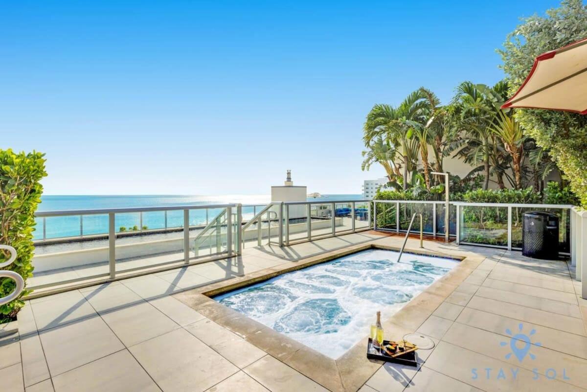 Apartment With Bay View Balcony - Pool - Up To 6 - Gym Hollywood Exterior foto