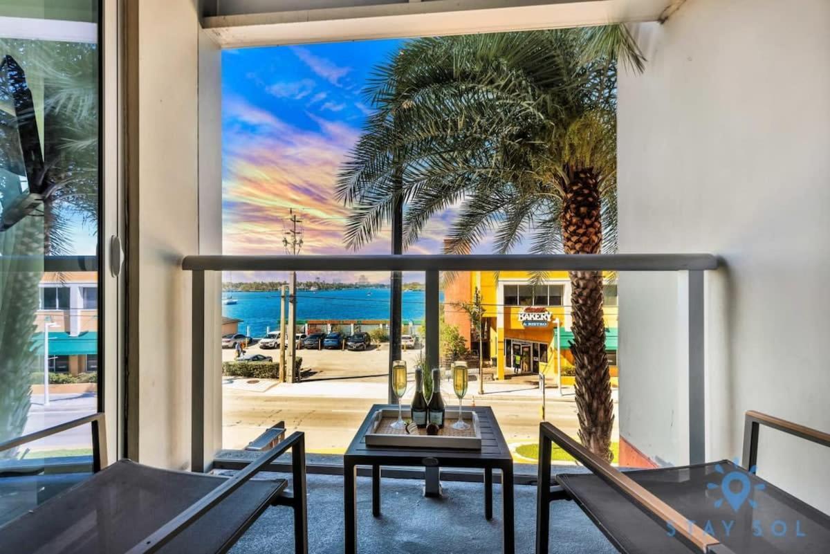 Apartment With Bay View Balcony - Pool - Up To 6 - Gym Hollywood Exterior foto