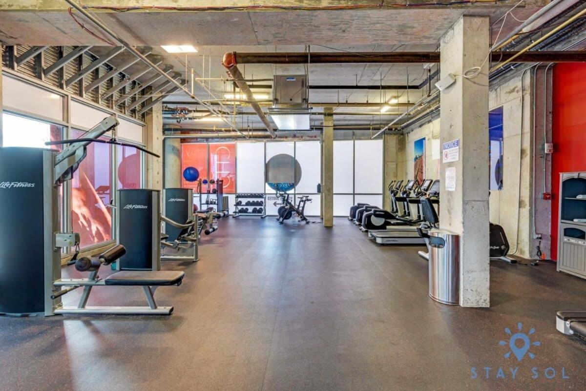Apartment With Bay View Balcony - Pool - Up To 6 - Gym Hollywood Exterior foto