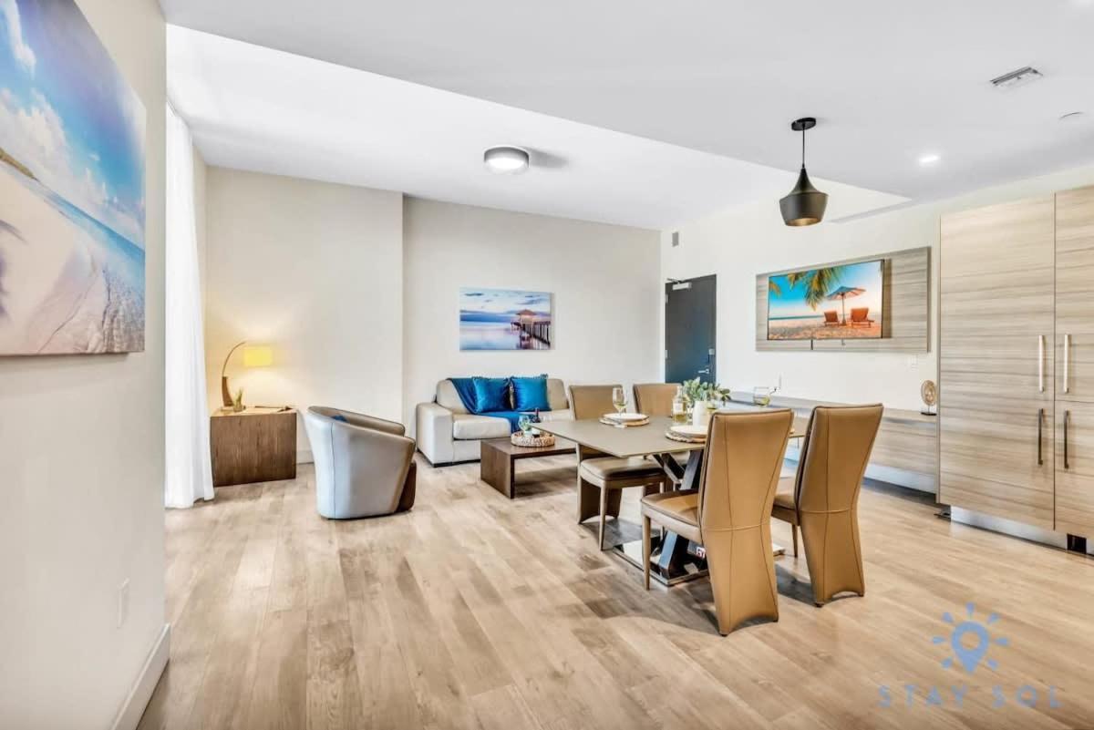 Apartment With Bay View Balcony - Pool - Up To 6 - Gym Hollywood Exterior foto